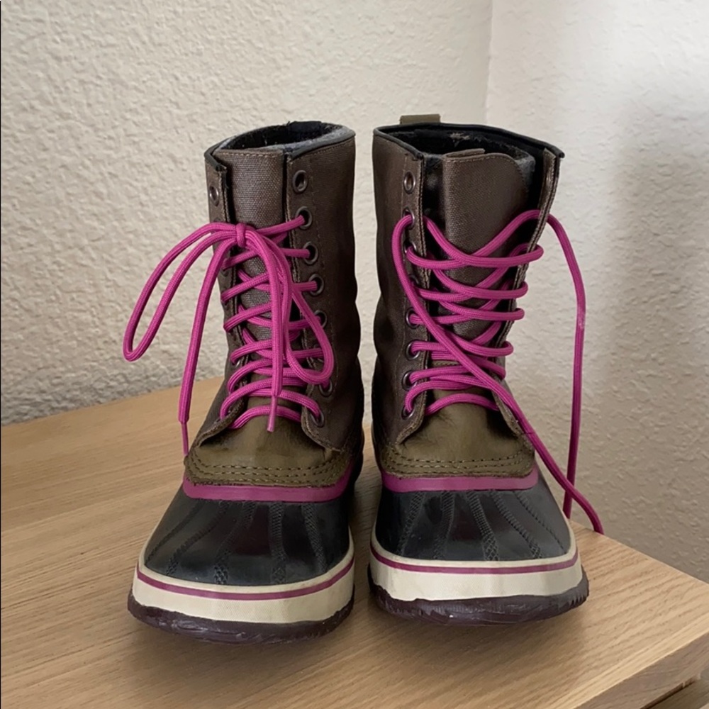 Sorel waterproof boots